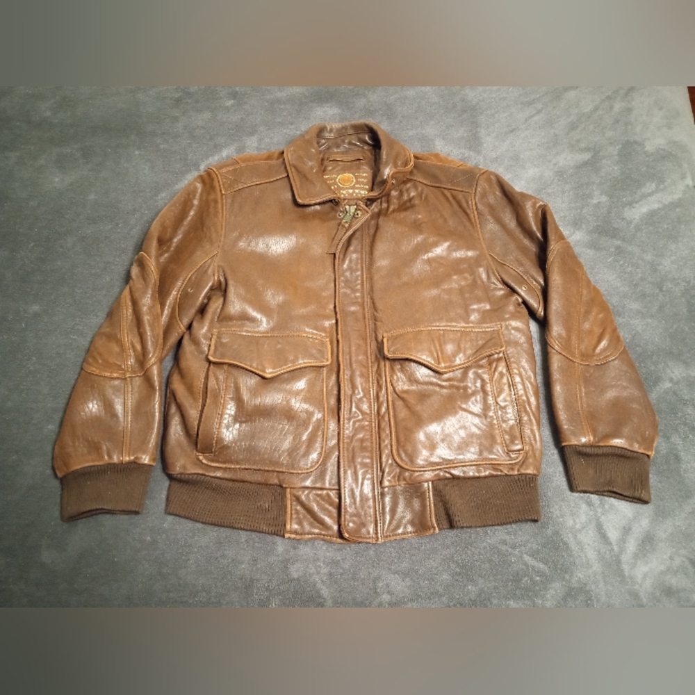 Vintage '90s Andrew Marc New York leather bomber jacket